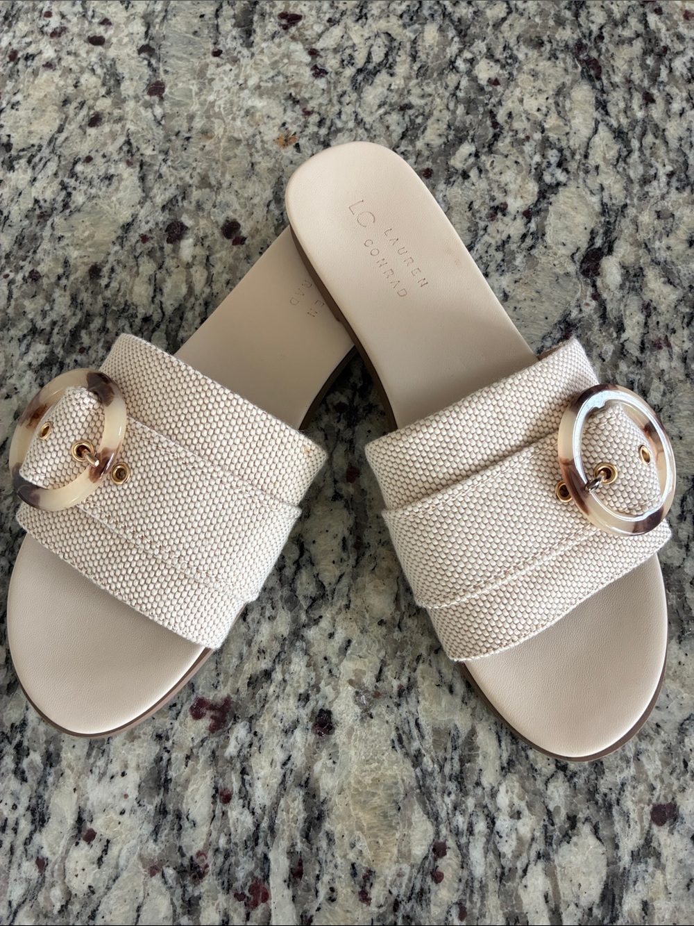 LC Lauren Conrad Cream Textured Buckle Slide Sandals